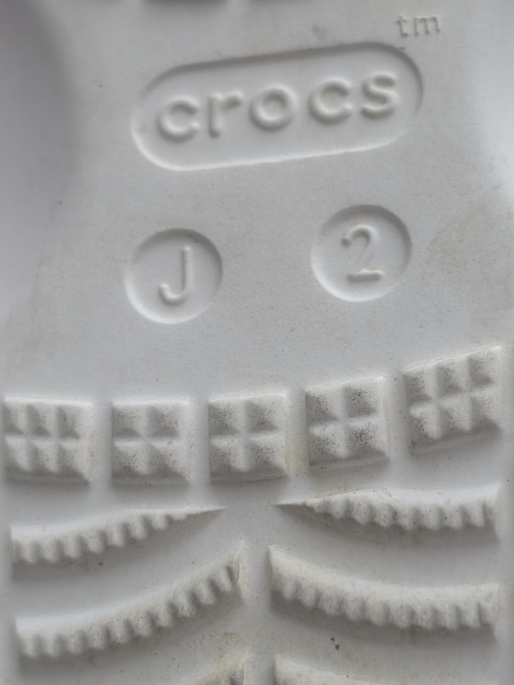 CROCS Kids Glitter Purple Textured Clog Sandals - Picture 10 of 10